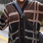 옷사려는데 색깔 괜찮지 않아?