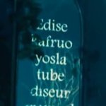 [방탄소년단] 거울에 써있는 영어 밑에서 위로 거꾸로 읽으면 이리됨