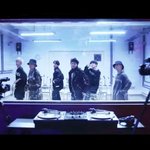 [방탄소년단] 아 진짜 관련없을수도있는데 빨강파랑 맠드롭도잇음