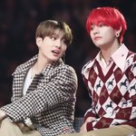 [방탄소년단] <b>완전</b> 똑같은데...?