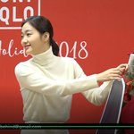 김고은 <b>포토월</b> 강림 예쁘다