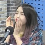 리더가 애교 부릴 때 동생들 반응