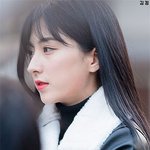 임팩트 있는 <b>여</b><b>돌</b> 분위기