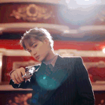 [EXO] 종인이건 <b>술병</b>같진않은데???