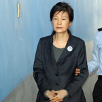 애들아 박근혜 대통령님은 억울한게 감옥간거 다알지?