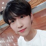 [엔터톡] <b>BTS</b> 지민, 보아가 극찬한 남자 연습생.jpg