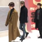 [EXO] 백현이  롱코트 귀여운데