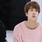 진 이렇게 웃는거