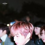 <b>강</b>다니엘 오늘도 난리였군