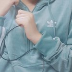 [댓글부탁해] 이거 도대체 언제 입어야하니..