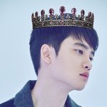 [EXO] <b>채색</b>년데 경수미모 너무 미쳐서 왕관 씌워봤다