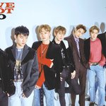 [EXO] ㅋㅋㅋ민석이 <b>자켓</b> 스팽굴이였구만 어쩐지 빤짝거린다했어