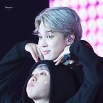 [방탄소년단] 하트<b>위</b>에 하트열렸네