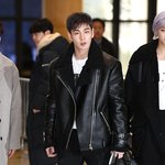 [댓글부탁해] 이게 니네가 말한 강동호 <b>실물</b>임?