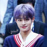 아이돌력 <b>증폭</b>시키는 보라색