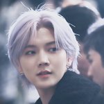 아니 근데 뉴이스트 렌 머리