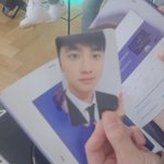 [EXO] 이번 <b>크리스마스</b> 선물 이걸로 하겠읍니다