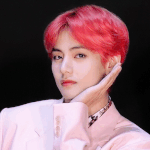 [방탄소년단] <b>뷔</b> 요즘 머리 자꾸 까는데