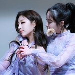 얼굴 분위기가 그냥 영화인 <b>여</b><b>돌</b>