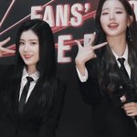 수트 간지 제대로였던 아이즈원 멤버