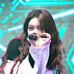 혹시 여기 <b>청하</b>팬이나 아이오아이팬 있니??
