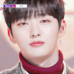 [윤지성] 목폴라 착장 모음