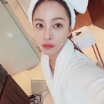 나 연예인이에요 하는 얼굴
