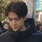 [EXO] 세훈이 머리봐라 얘들아
