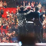 [방탄소년단] 내년에도 이 상으로 <b>보답</b>할께요.