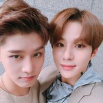 [NCT] 정우셀카 태일이 표정 <b>모야</b>ㅋㅋㅋㅋ