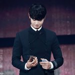 <b>현생</b>이 행복해지는 男돌 미모