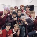 <b>워너원</b>도 딱히 비주얼이라 부를만한 <b>멤버</b>는 없네