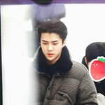 [세훈] 181218 <b>범인</b>은바로너 목격 사진