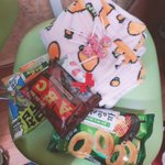 [드루와] 여ㅑ <b>저번</b>에 친구 사과의 선물? 물어봤던  사람인데