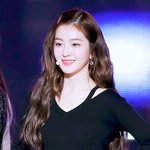 서로에게 <b>롤링</b>페이퍼 써줬던 아이린과 슬기