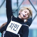 [모두드루와] 지민 <b>눈썹</b> 진짜 예쁜 것 같음
