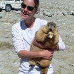 [댓글부탁해] 옆집 대가족 <b>여태</b>까지 우리집 와이파이썻나봐