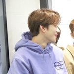 [NCT] 정우 후드티 샀다!