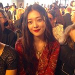 <b>치마</b>에 스타킹 좀 봐줘 ㅠㅠ