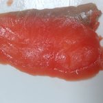 대형마트 <b>훈제연어</b> 회충인지 봐주세요.