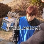 [시우민] 시우민 못보던 목격사진? <b>직찍</b>?
