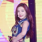 레벨 트와 <b>합동</b>무대 미쳤다