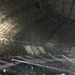 솔직히 이건 아니지... 팬석 <b>전체</b>가 응원봉..ㅋㅋ