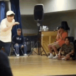 [방탄소년단] 정국 뼈 <b>고무</b>지?