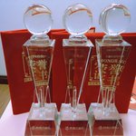 [방탄소년단] 큐티즈들 팬송 만든 거로 상 세 개 받음