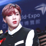 [강다니엘] 강다니엘 혀 낼름거리는 <b>버릇</b>