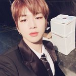 [강다니엘] 강다니엘 오늘도 공카프사 바꿔줬어 ㅠㅠㅠㅠㅠㅠㅠㅠ