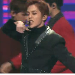 [EXO] 민석이 <b>의상</b> 바뀐거 ㅈㄴ 섹시