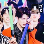 [EXO] 이사진 <b>콧대</b> 오진다