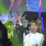 [강다니엘] 가요대축제 <b>교통정리</b>중인 강다니엘ㅋㅋㅋㅋㅋㅋㅋ